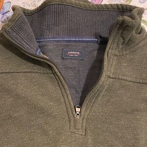 Arrow Men's Dark Green Zip-Up Sweater